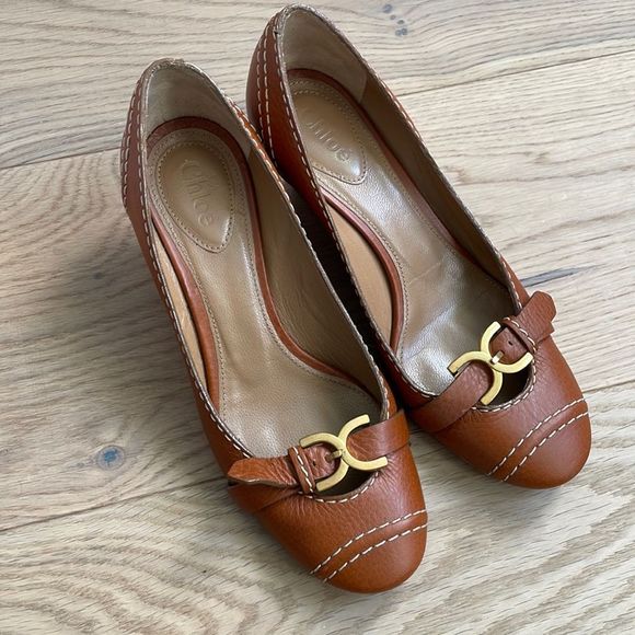 CHLOE cognac wedge pumps - Picture 1 of 6
